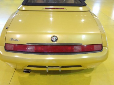 Alfa Romeo Spider 1998
